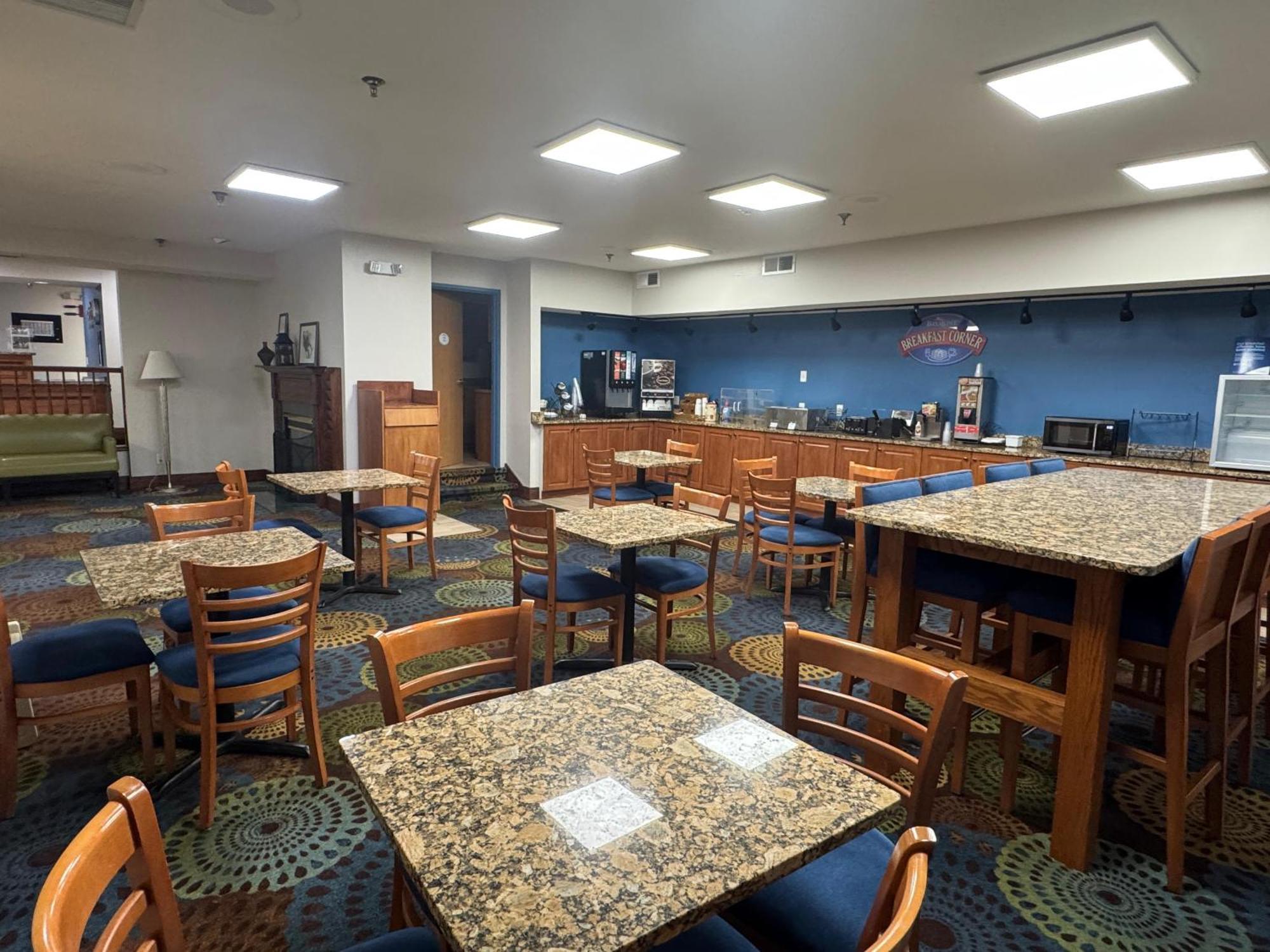 Baymont By Wyndham Mishawaka South Bend Area Hotel Ngoại thất bức ảnh